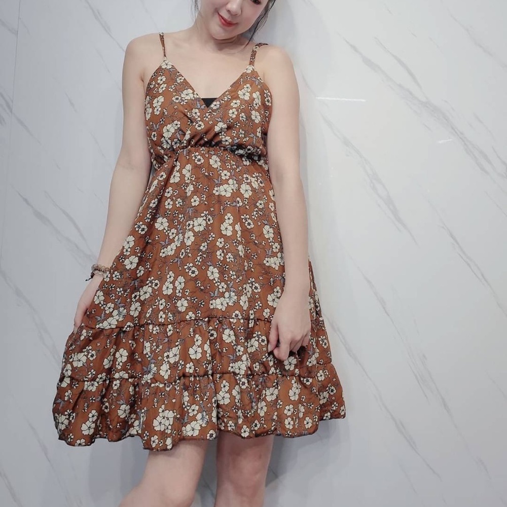 Floral Print spaghetti strap dress